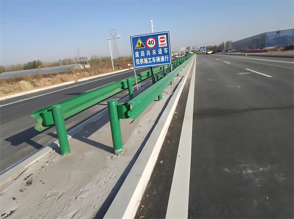 大庆公路护栏守护安全横跨多个行业的应用