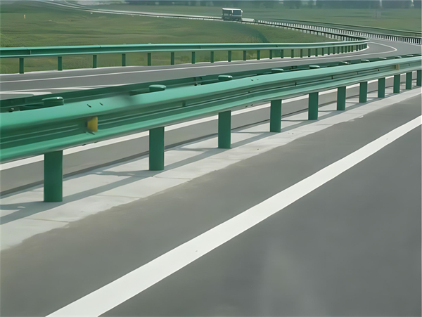 大庆波形梁护栏在高速公路的应用